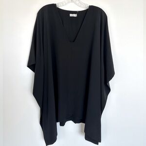 Vince 100% Silk Tunic Flowy V Neck Top / Blouse in Black Size M/L